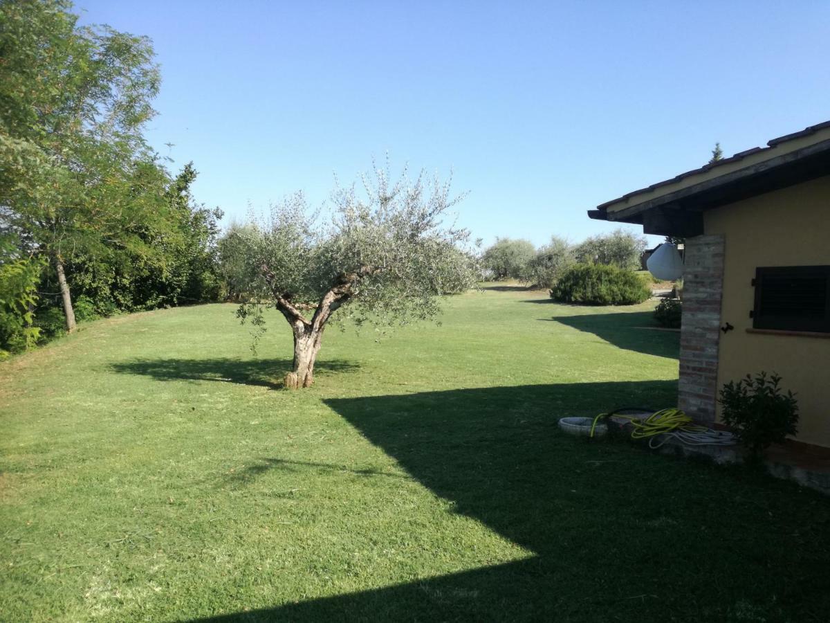 Tuscany Easy Holidays Apartman Capannoli Kültér fotó