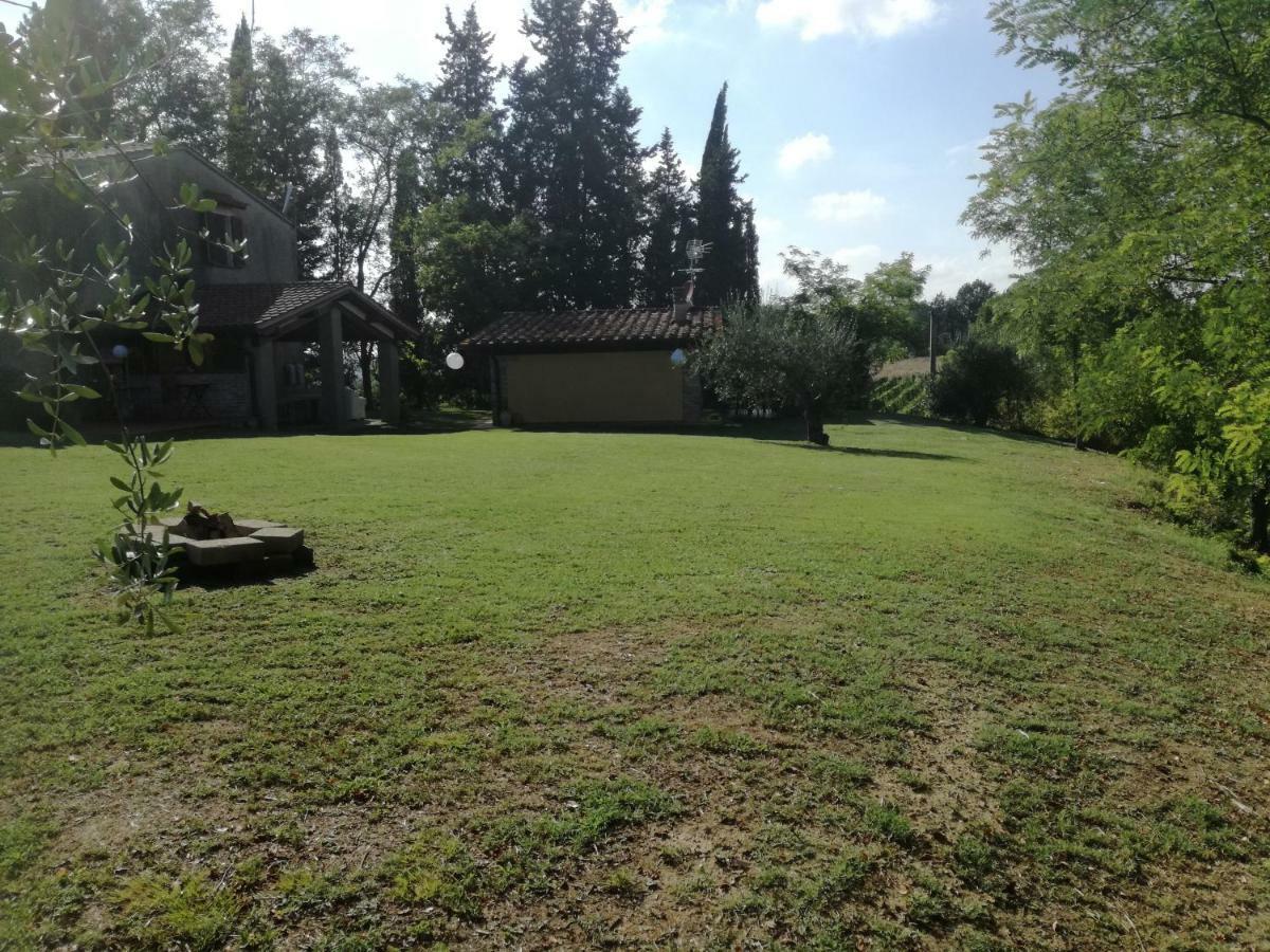 Tuscany Easy Holidays Apartman Capannoli Kültér fotó