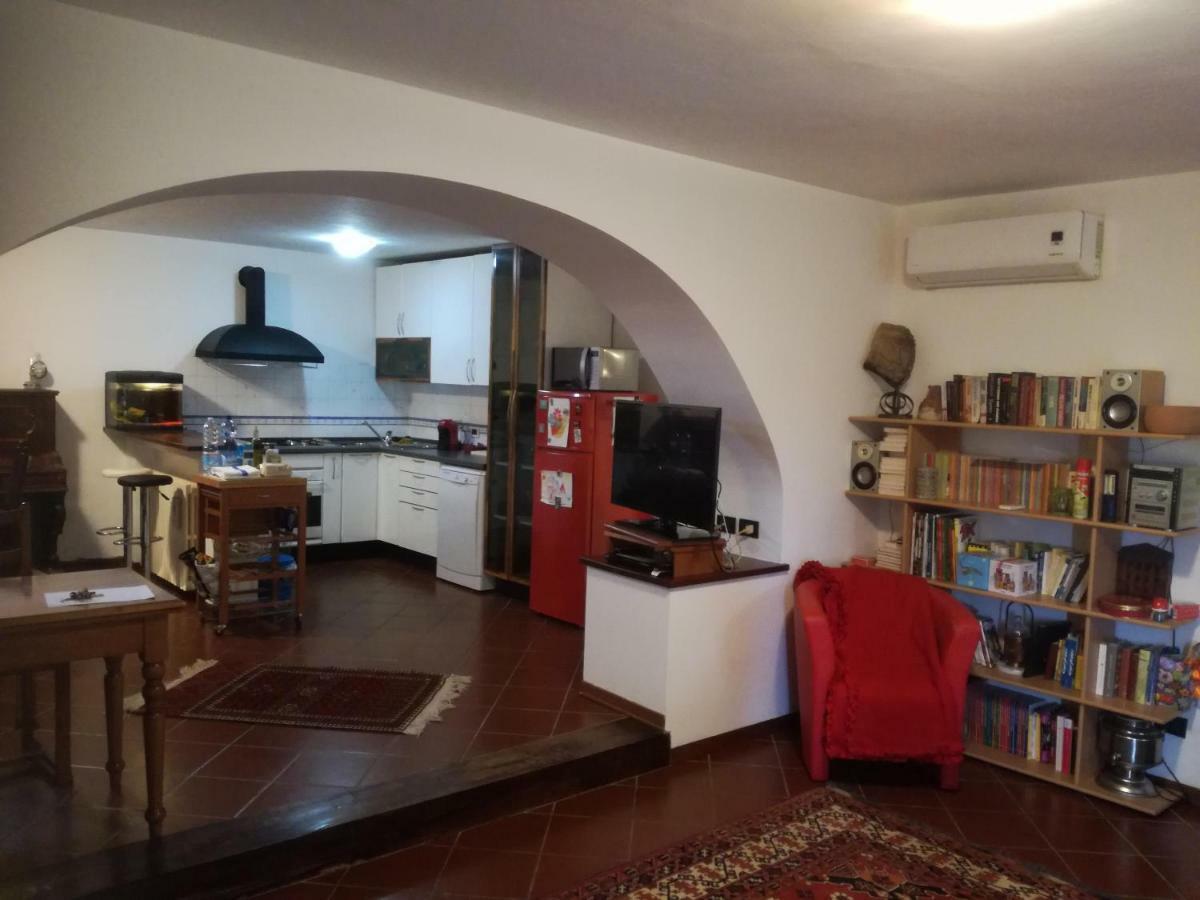 Tuscany Easy Holidays Apartman Capannoli Kültér fotó