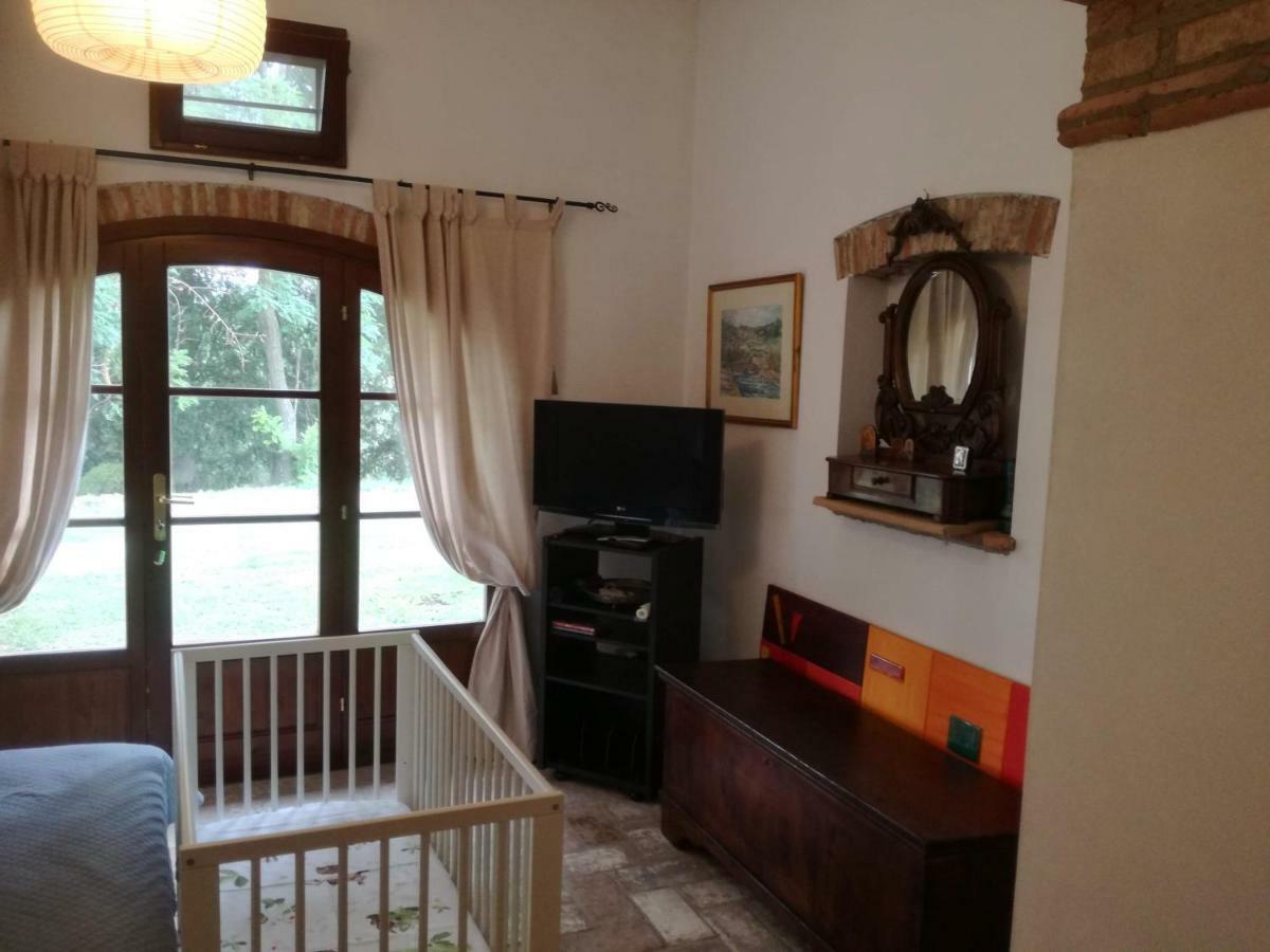 Tuscany Easy Holidays Apartman Capannoli Kültér fotó